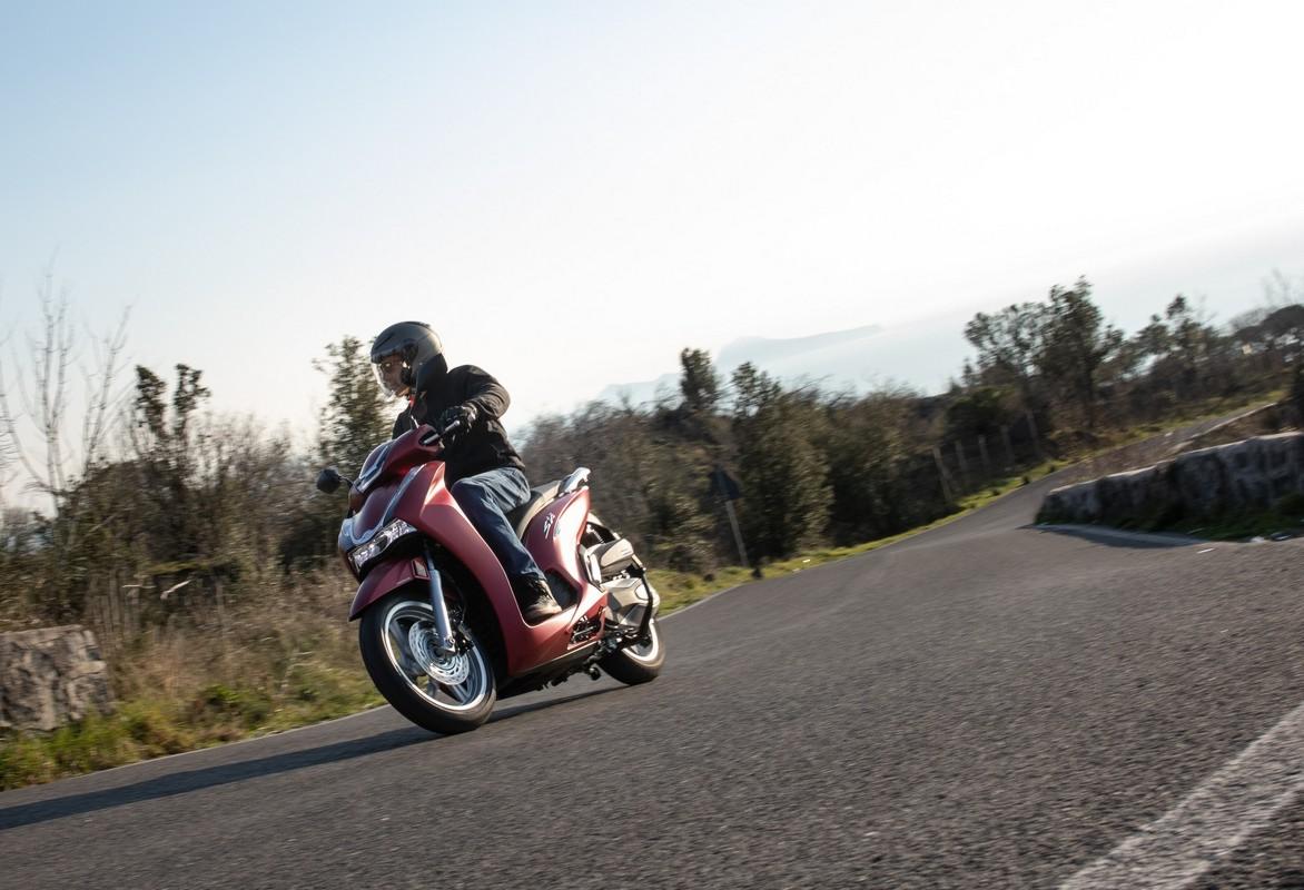 Honda SH350i 2022