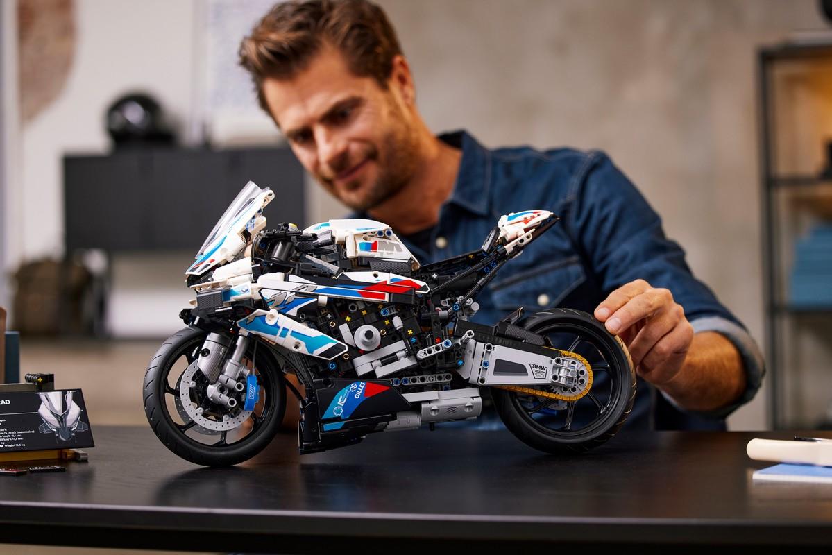 BMW M 1000 RR Lego Technic