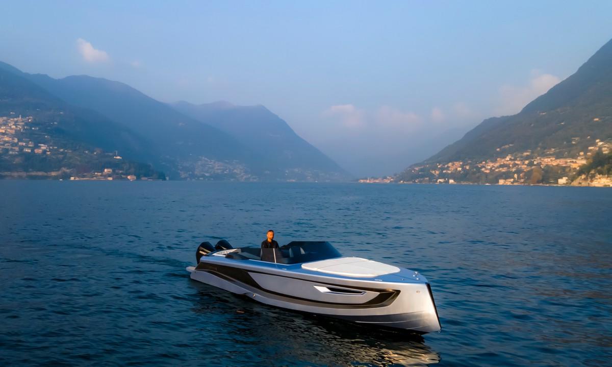Occhilupo yacht Superbia 28