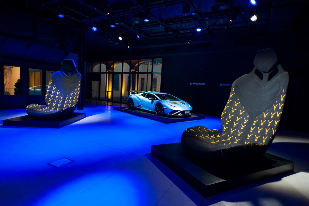 Alcantara Lamborghini