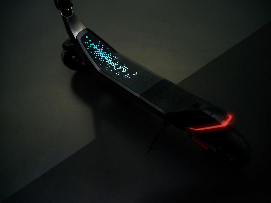 Monopattino elettrico KPF Argento by Pininfarina