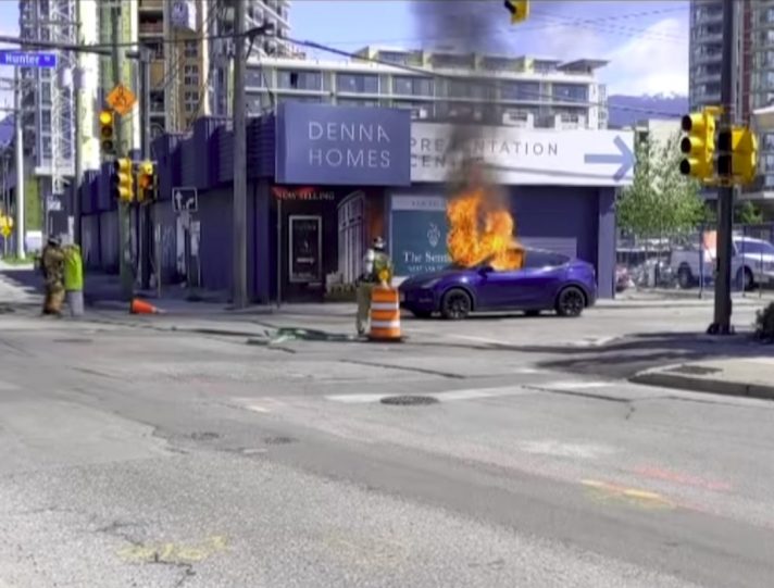 tesla Y incendio