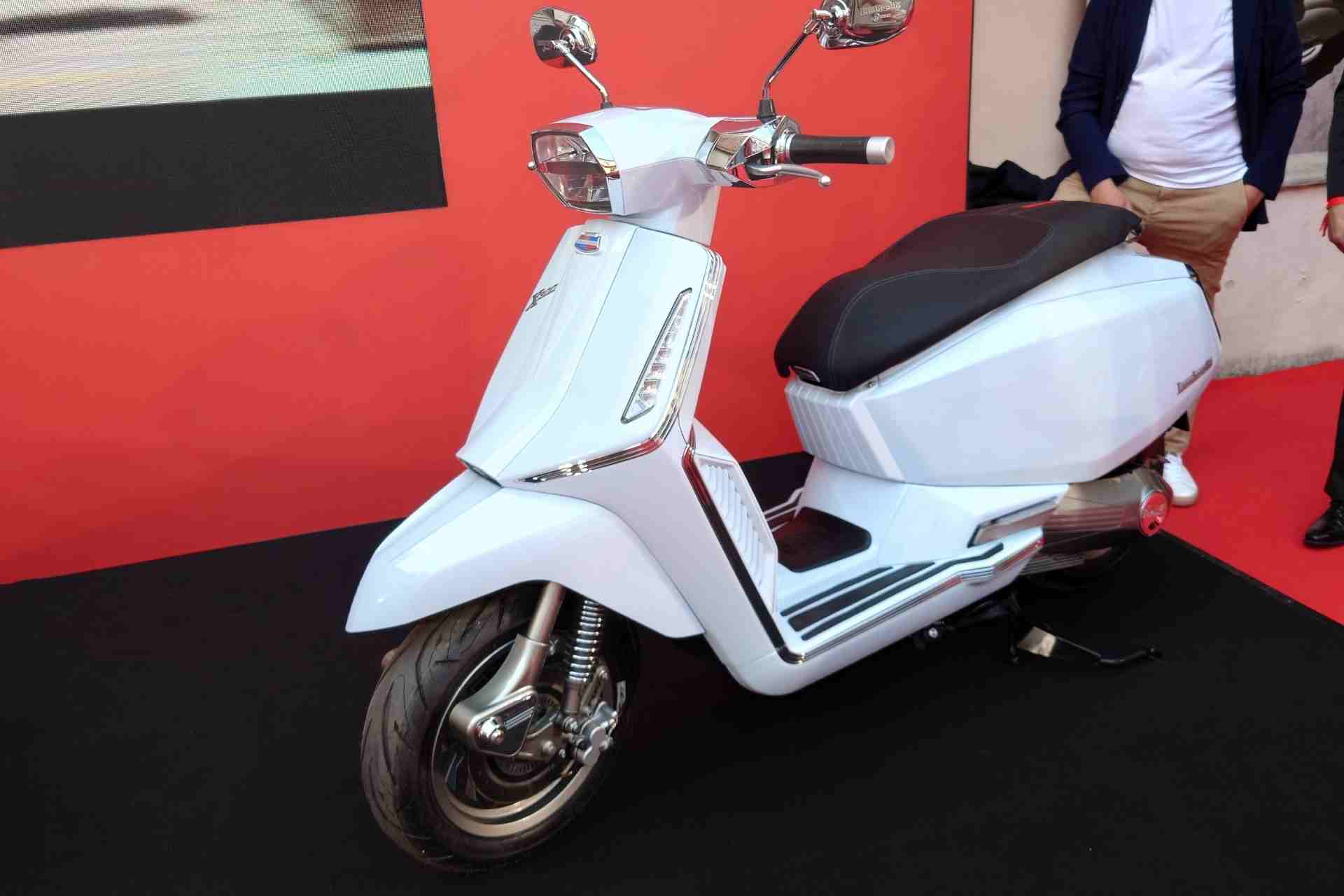 Lambretta X300