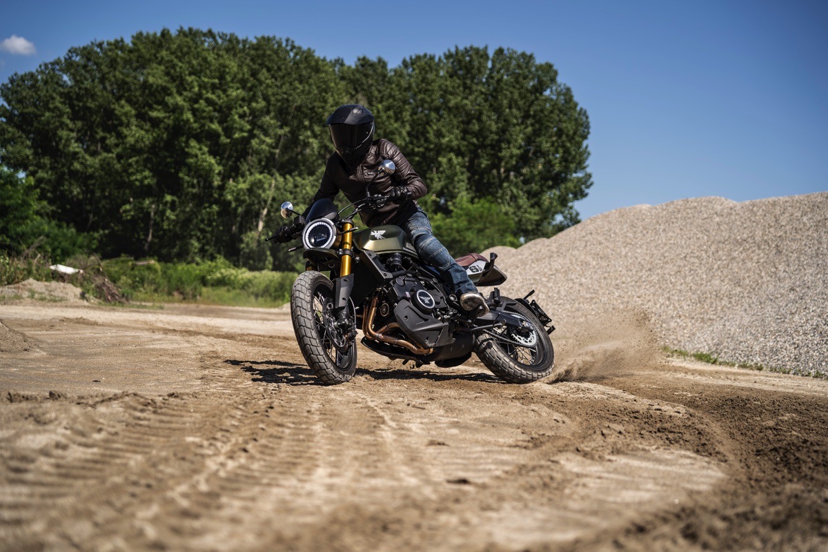Moto Morini Seiemezzo 650 2022