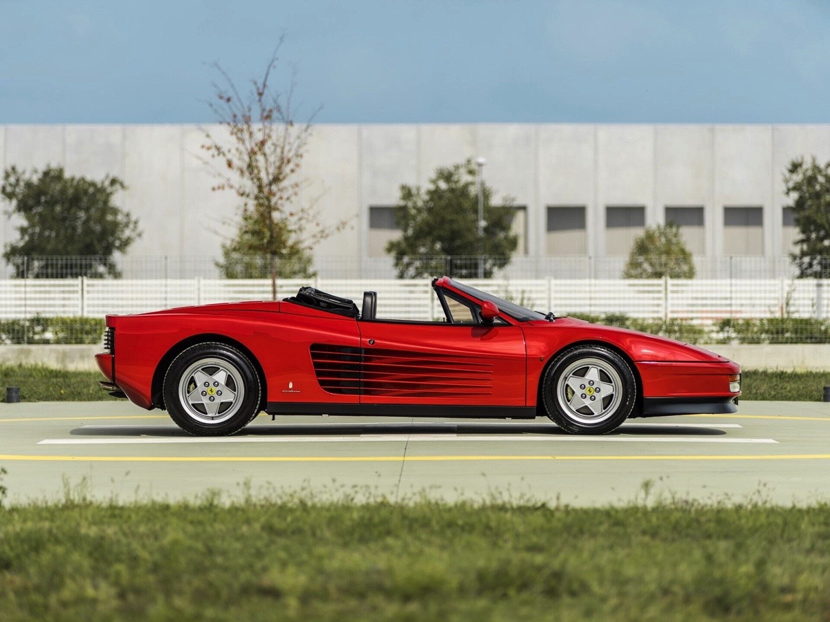 Ferrari Testarossa Spyder Pininfarina