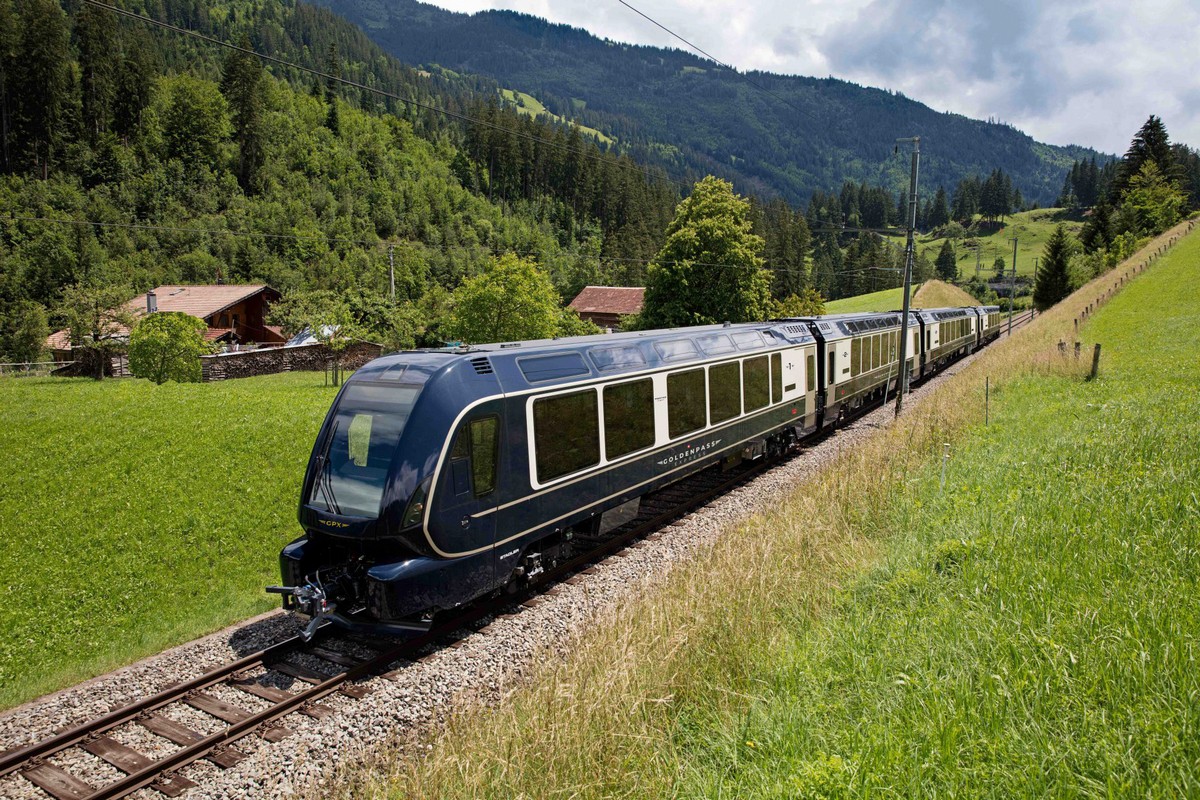 Goldenpass Express