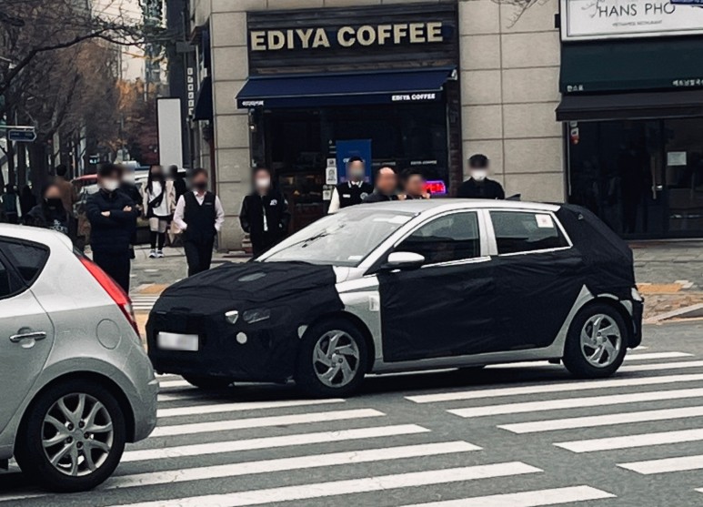 Hyundai i20 fotospia