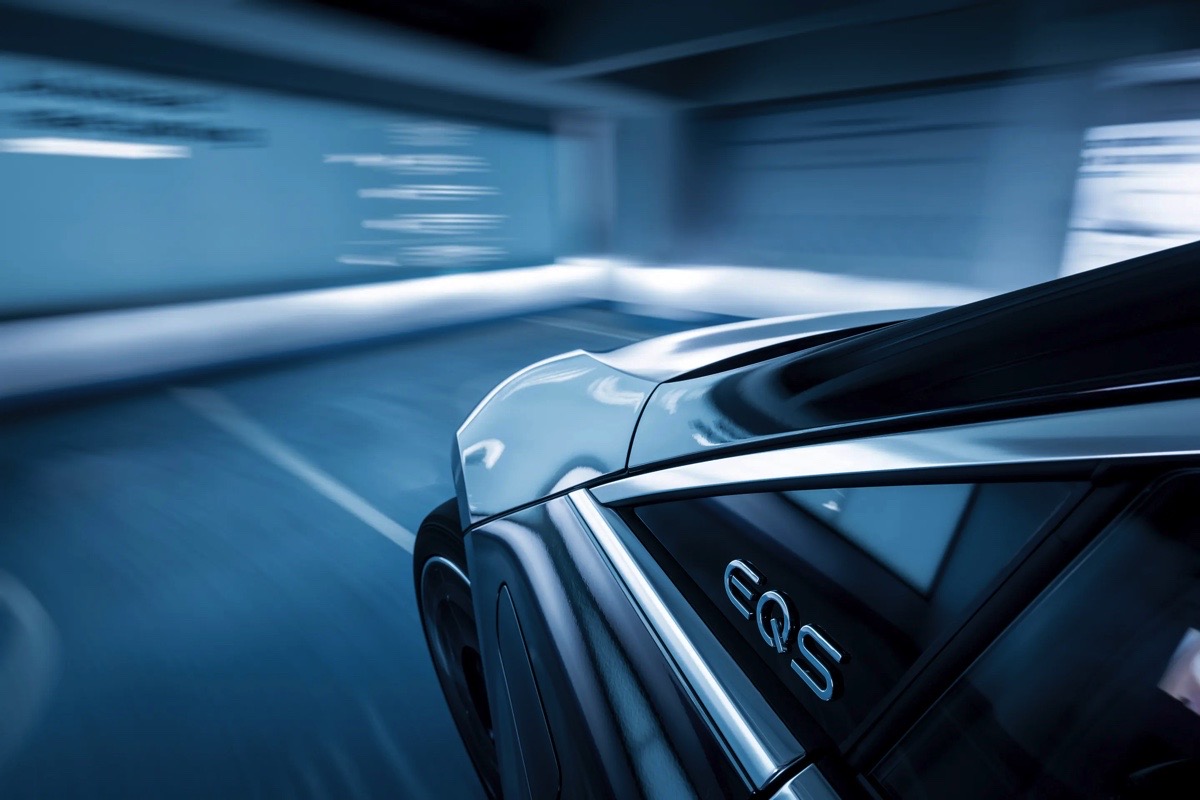 mercedes eqs