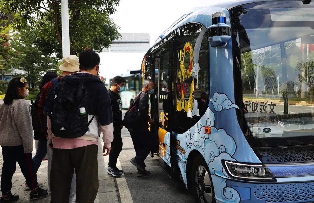 weride bus guida autonoma