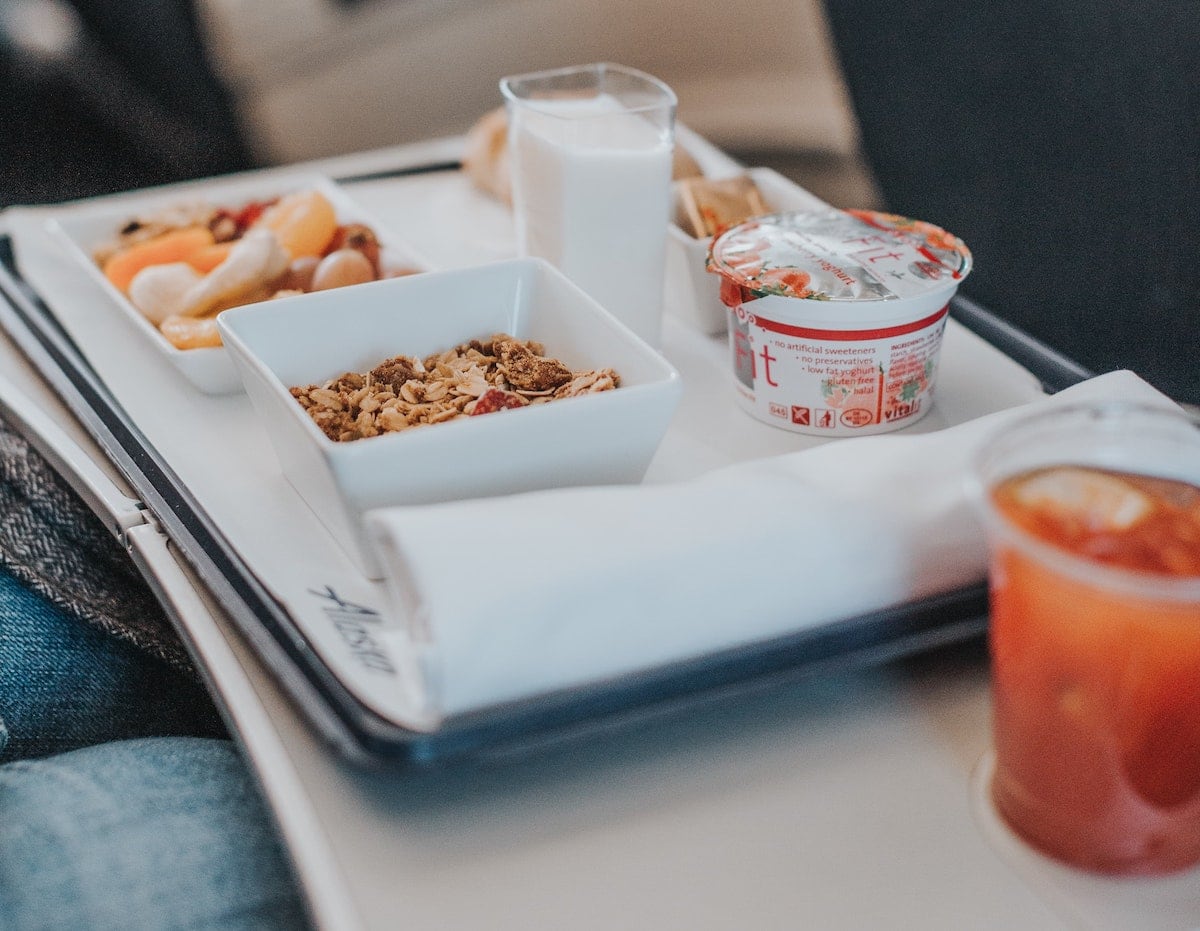 cibo servito in aereo