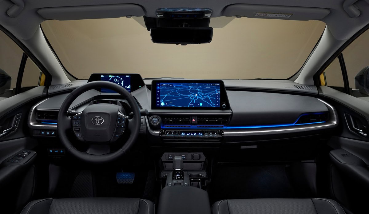 Toyota Prius Plug-in 2023
