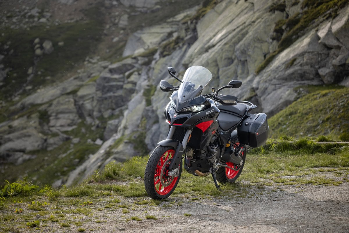 Ducati Multistrada V2 S 2024