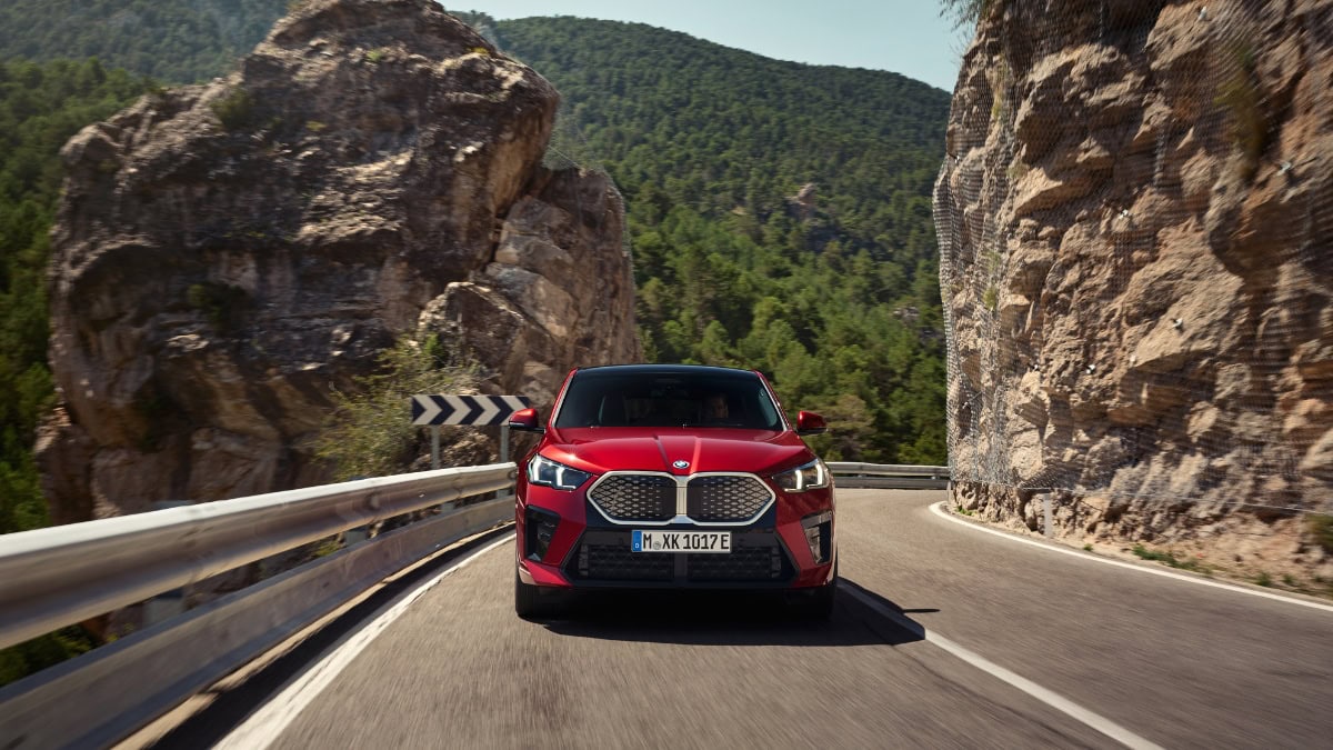 BMW iX2