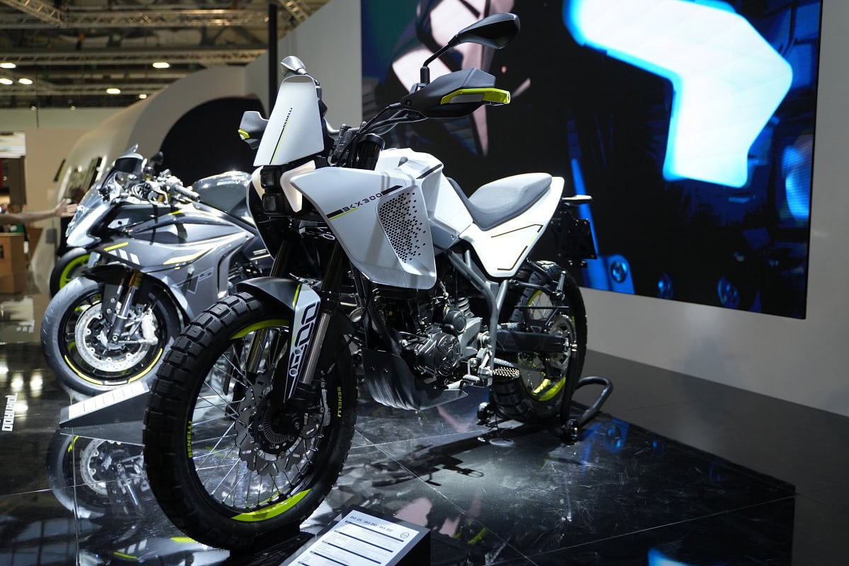 Benelli BKX 300