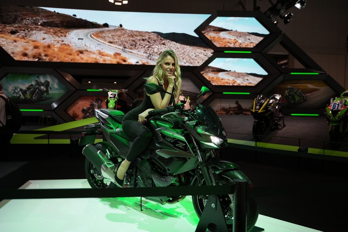 Eicma Girls 2023