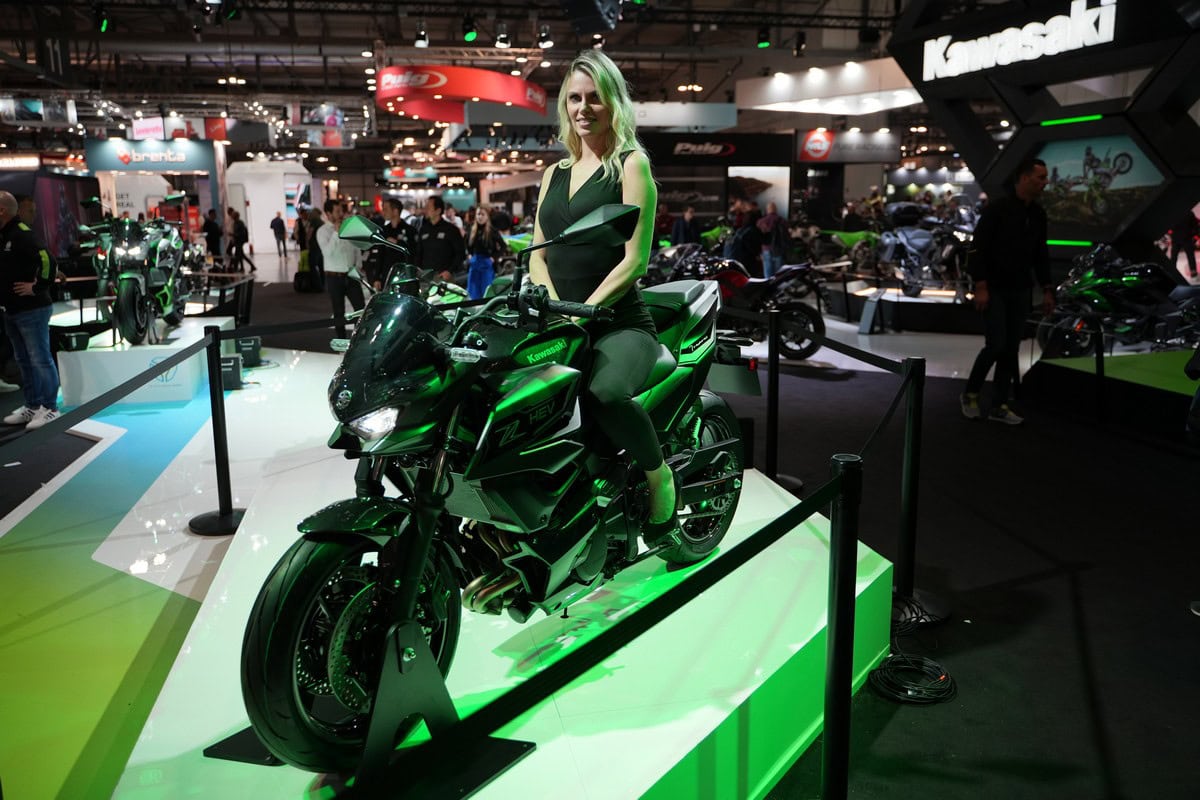 Eicma Girls 2023