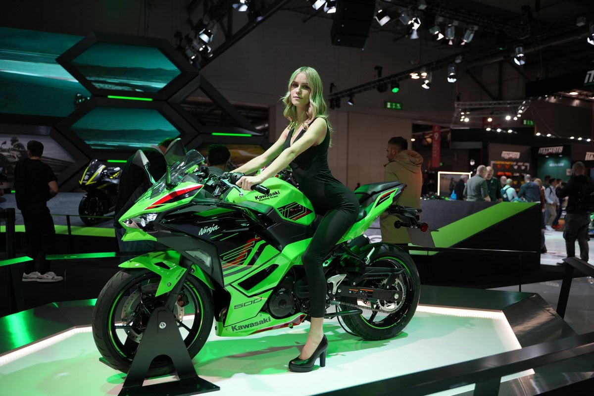 Eicma Girls 2023