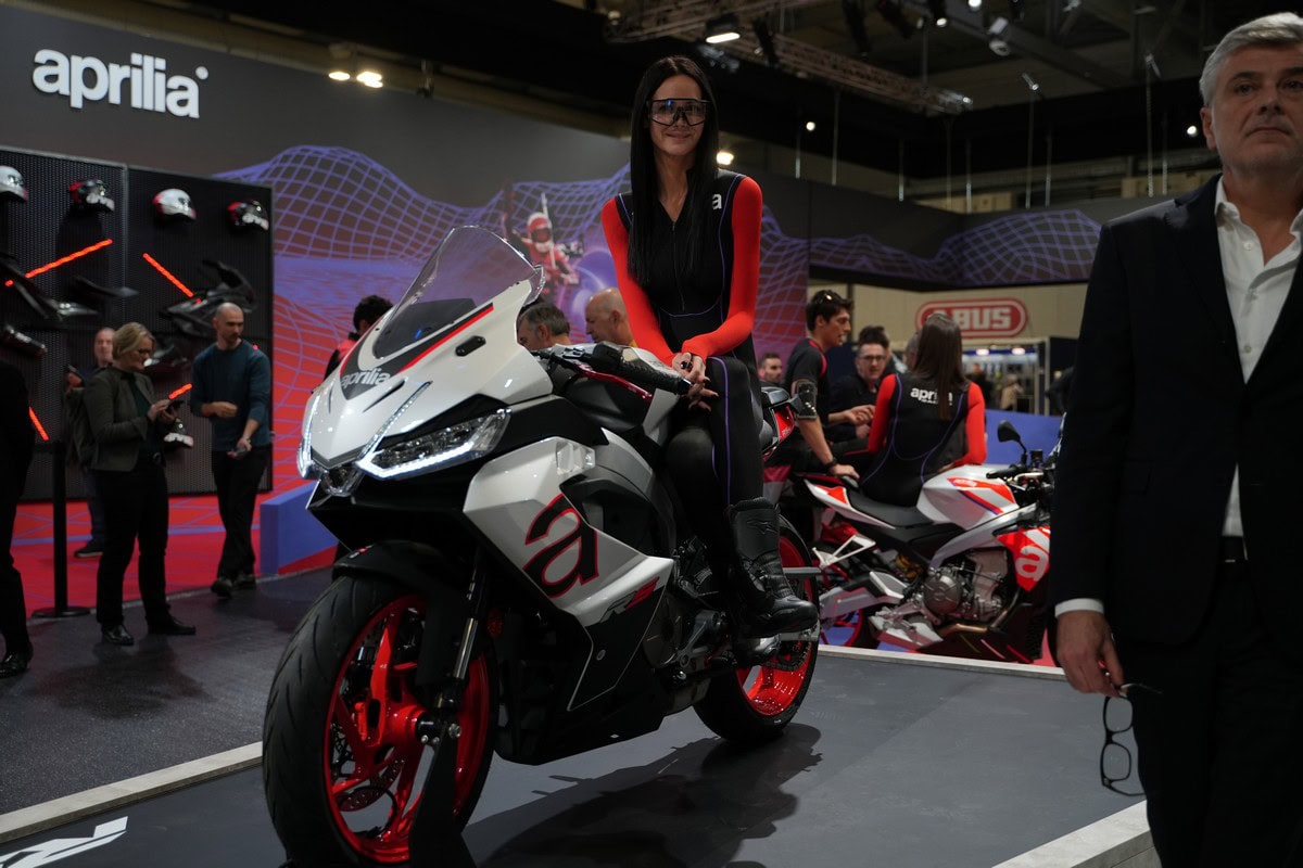 Eicma Girls 2023