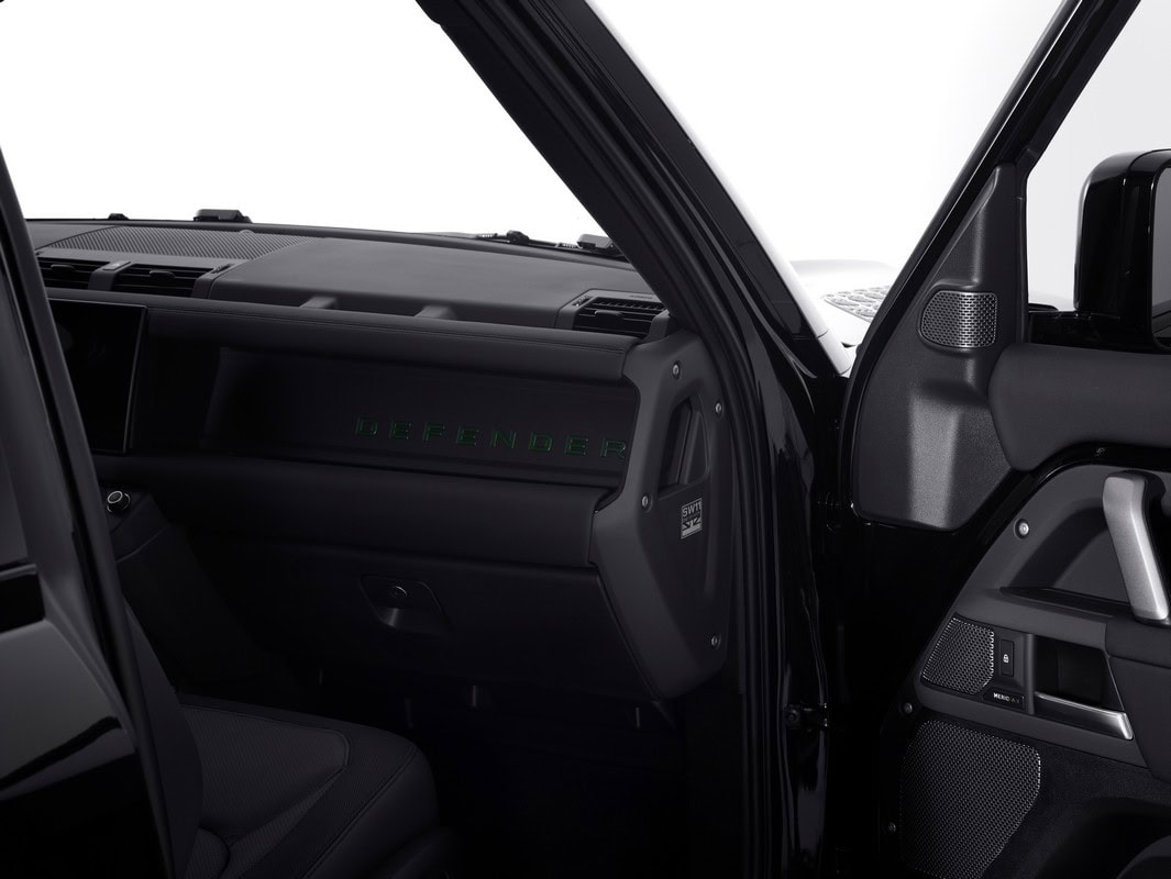 Land Rover Defender SW11 Limited Edition