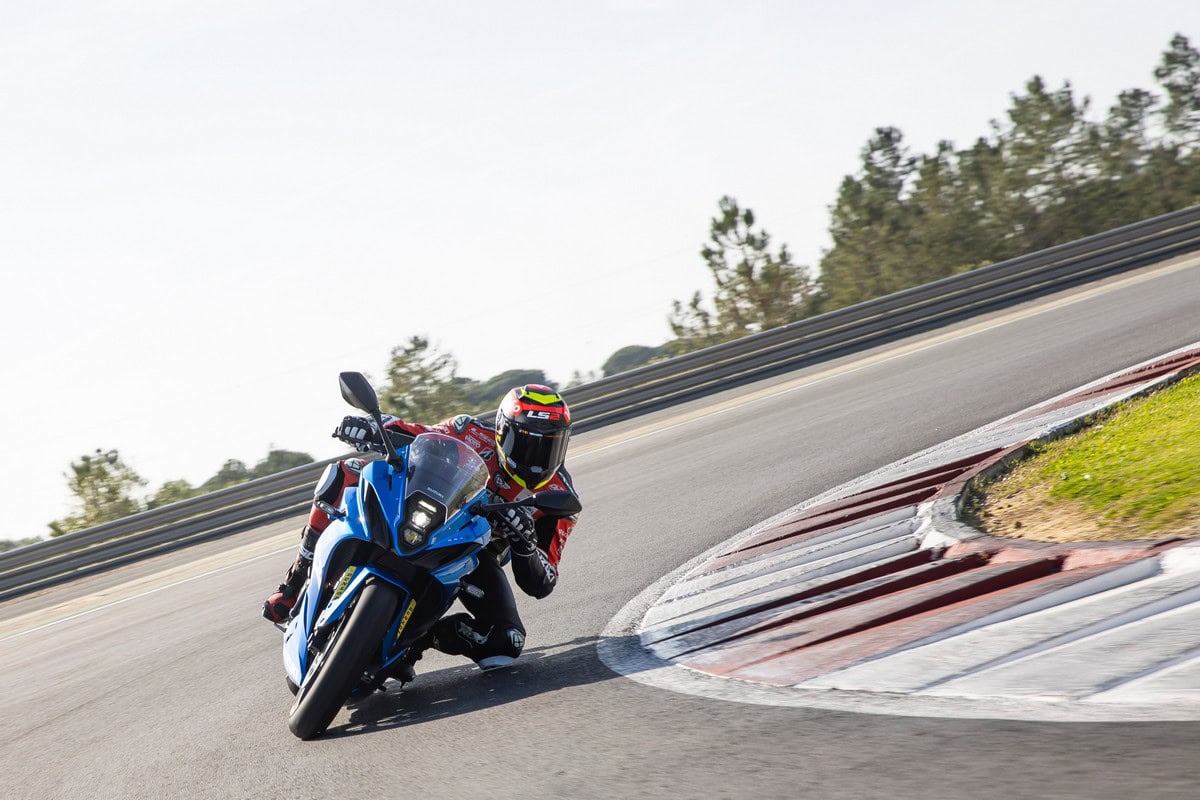 Suzuki GSX-8R 2024