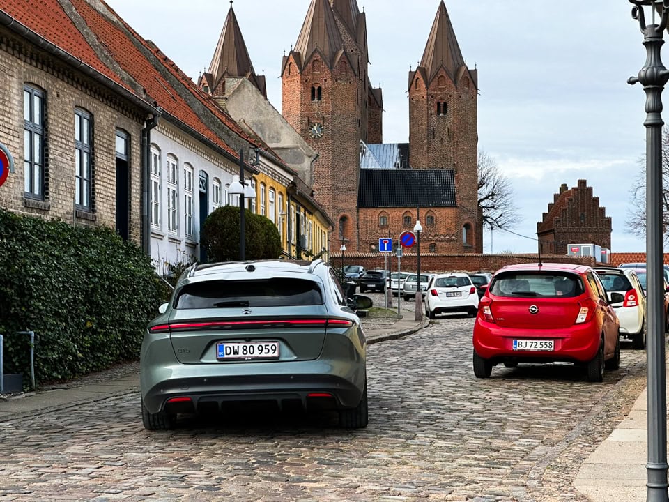 Nio ET5