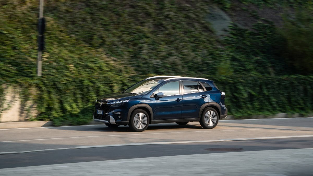 Suzuki S-Cross Yoru