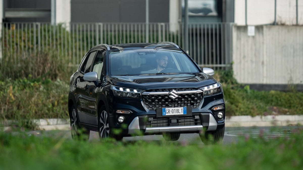 Suzuki S-Cross Yoru