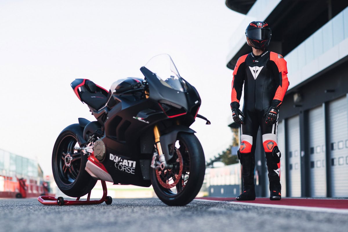 Dainese D-AIR Racing 2024