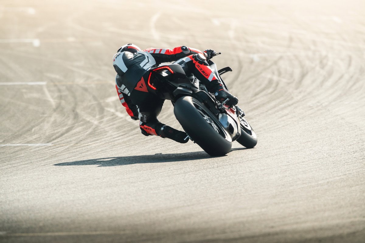 Dainese D-AIR Racing 2024