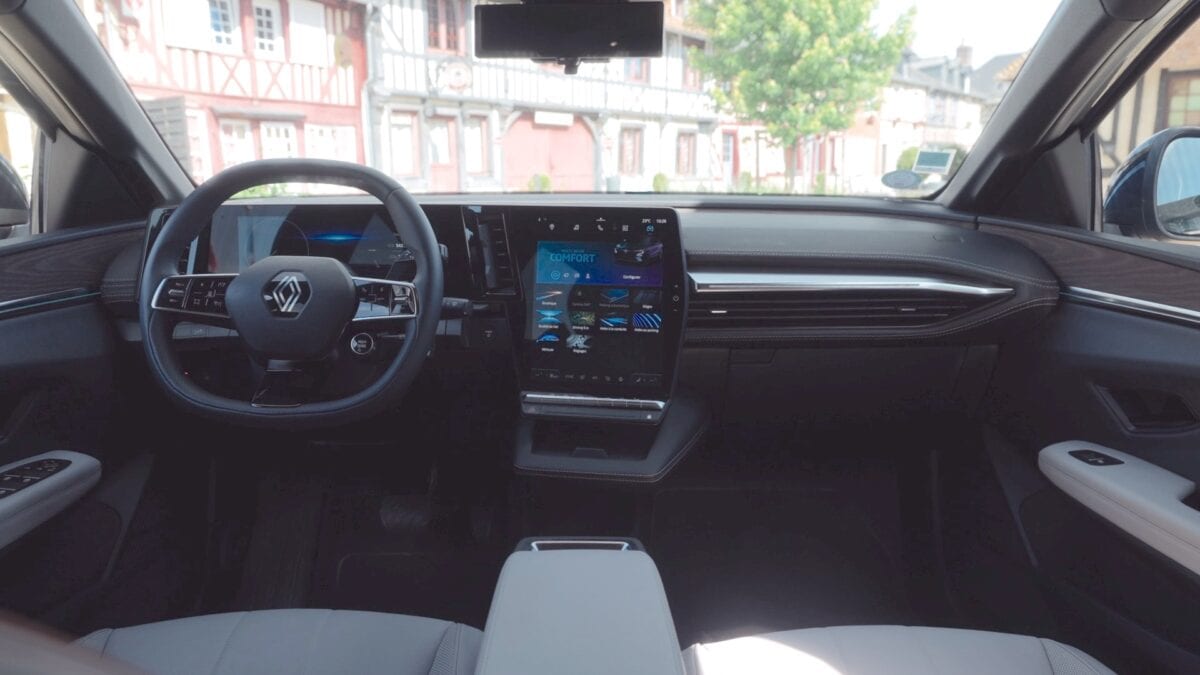 Renault Megane E-Tech Electric interni