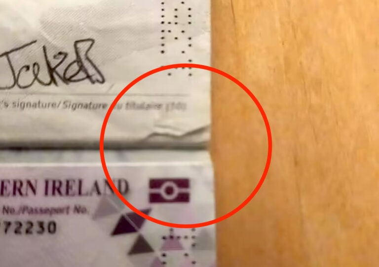 passaporto danneggiato