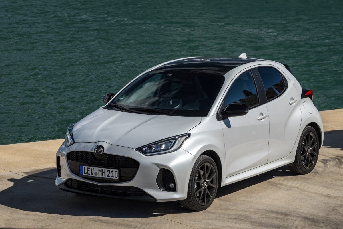 Mazda 2 Hybrid 2024