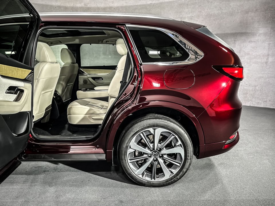 Mazda CX-80