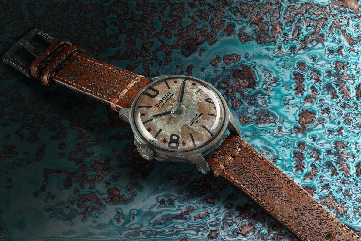 U-BOAT Darkmoon Unico