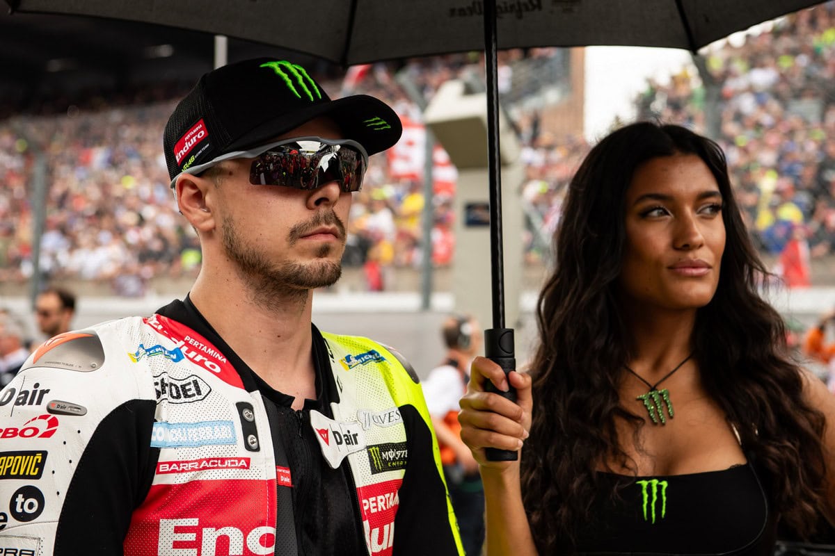 VR46 Racing Girls MotoGP Le Mans 2024