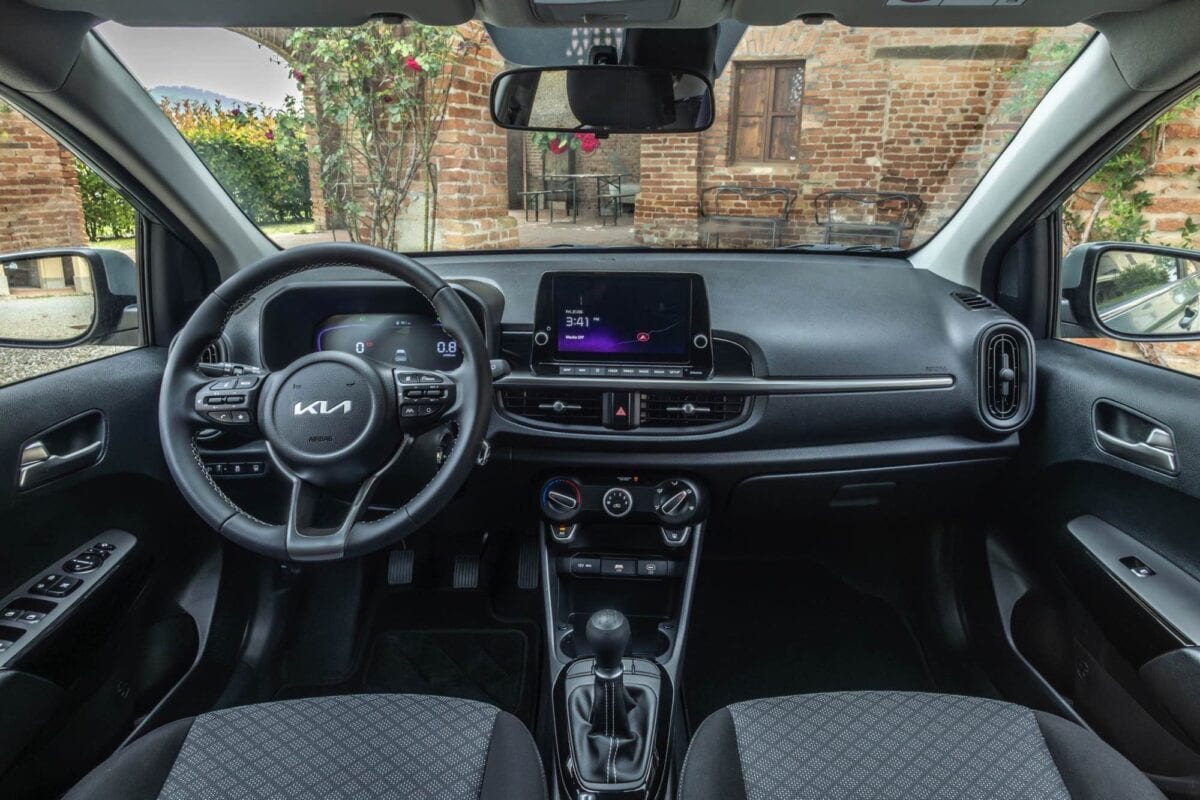 Kia Picanto 2024 interni
