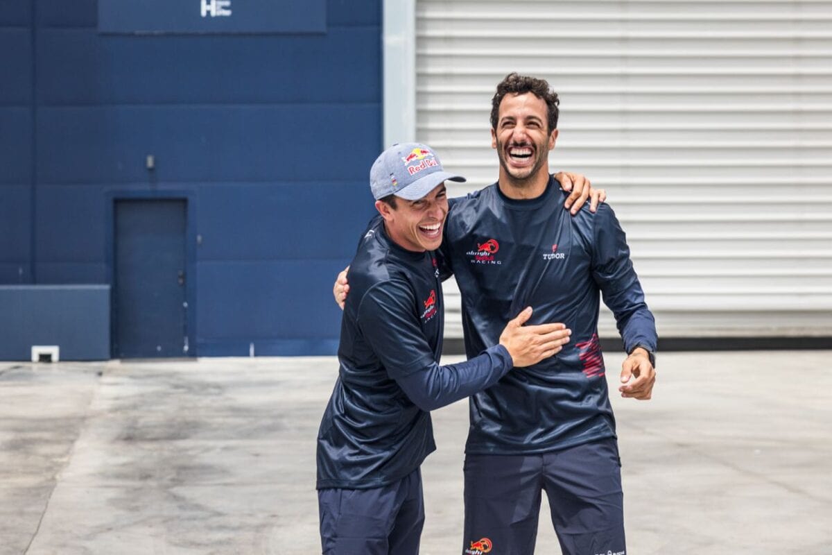 Marc Marquez e Daniel Ricciardo skipper per Alinghi Red Bull Racing