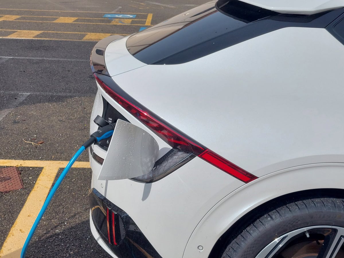 Ricarica Kia EV6 GT