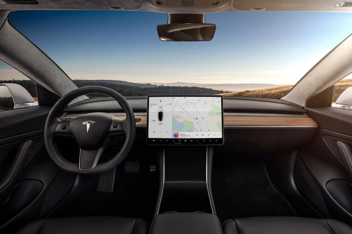 Nuova Tesla Model 3 Long Range