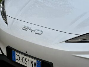 BYD Sealion 7