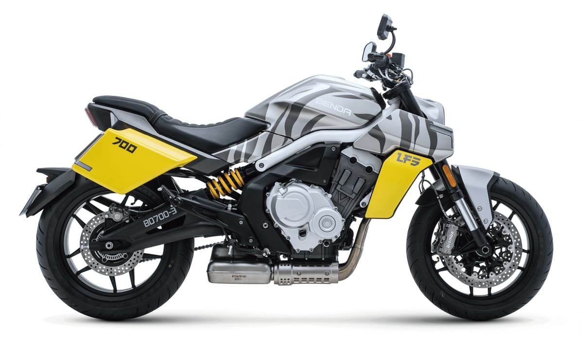 Benda LFS 700 naked side