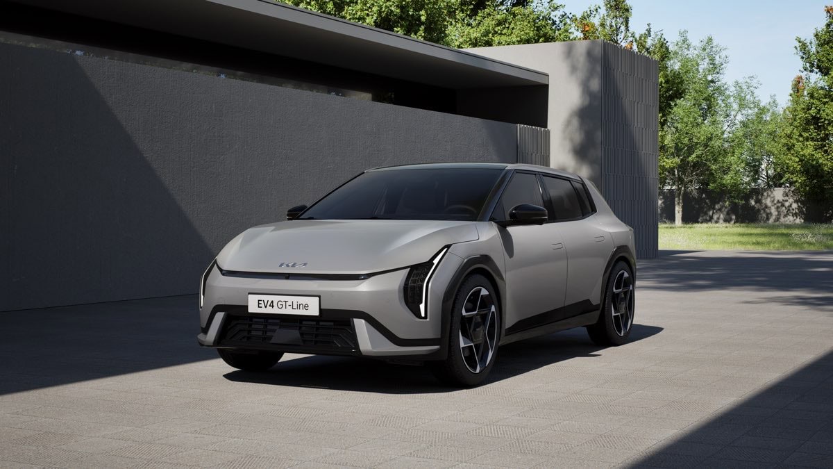 KIA EV4
