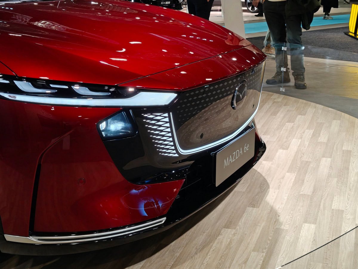 Mazda 6e