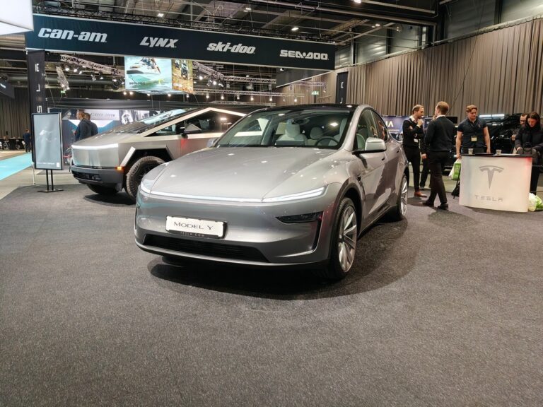 Nuova Tesla Model Y