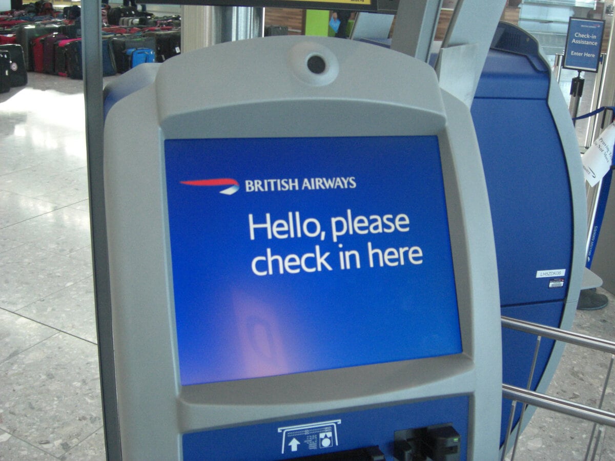 airport kiosk check-in