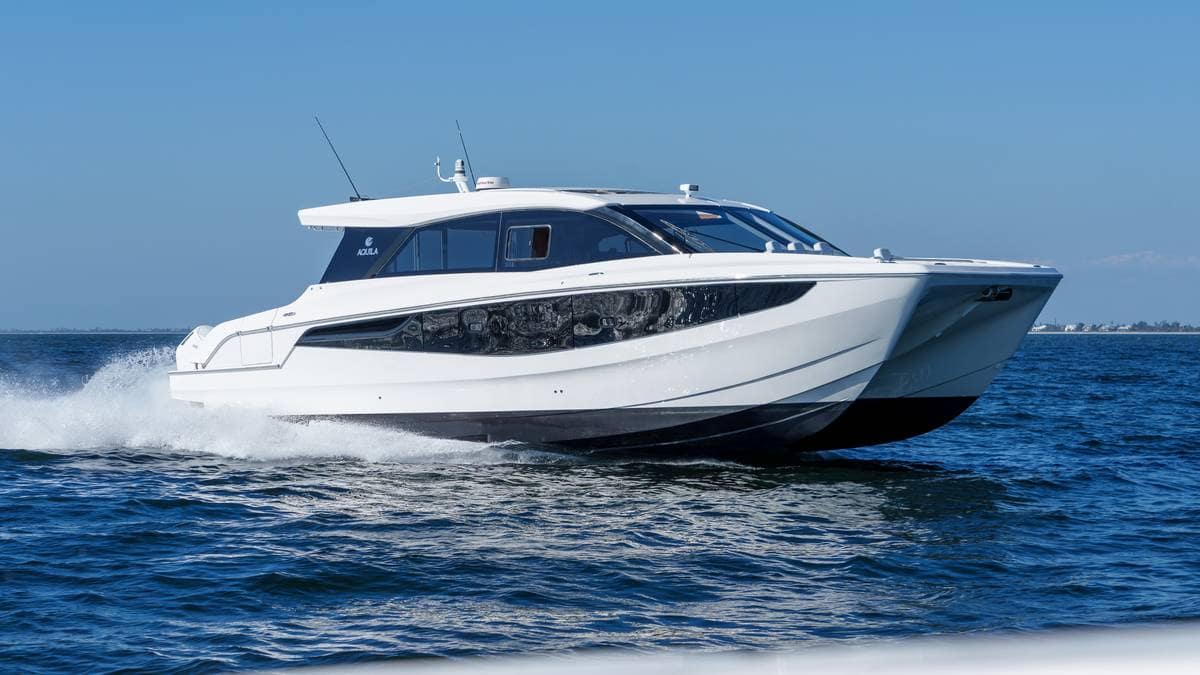 Aquila 46 Coupe