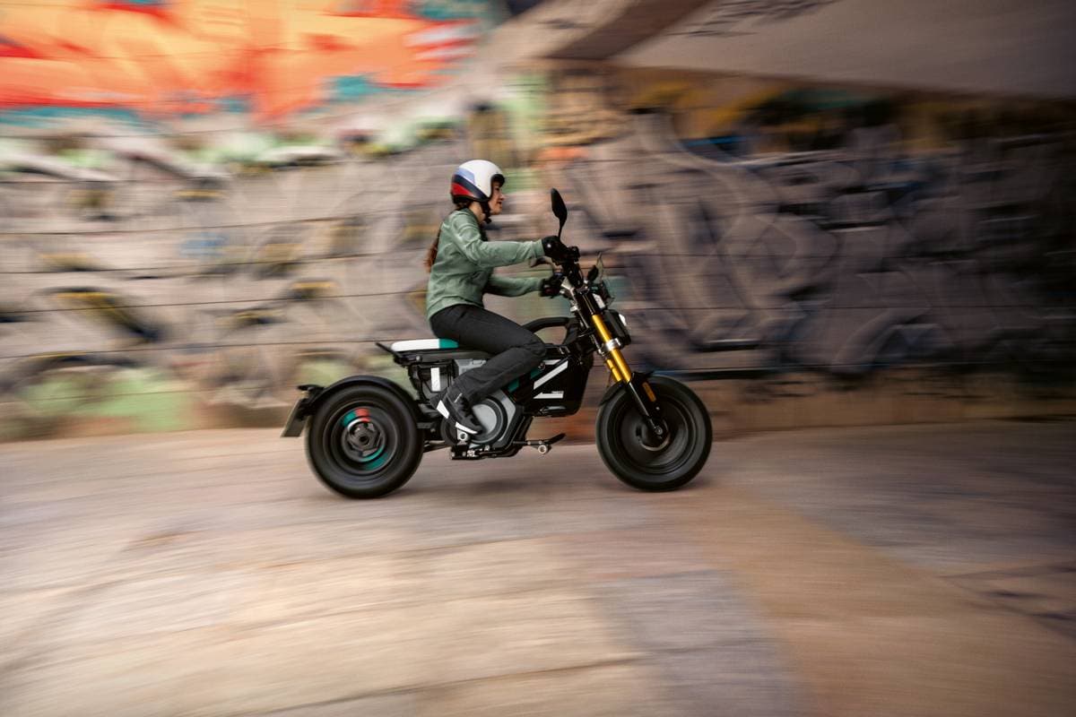 BMW Motorrad BMW CE 02
