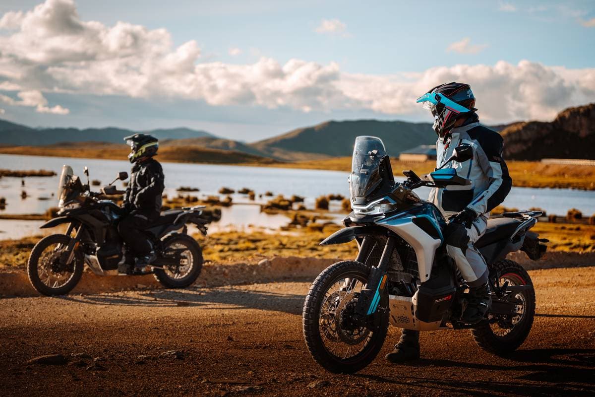 CFMOTO 800MT-X