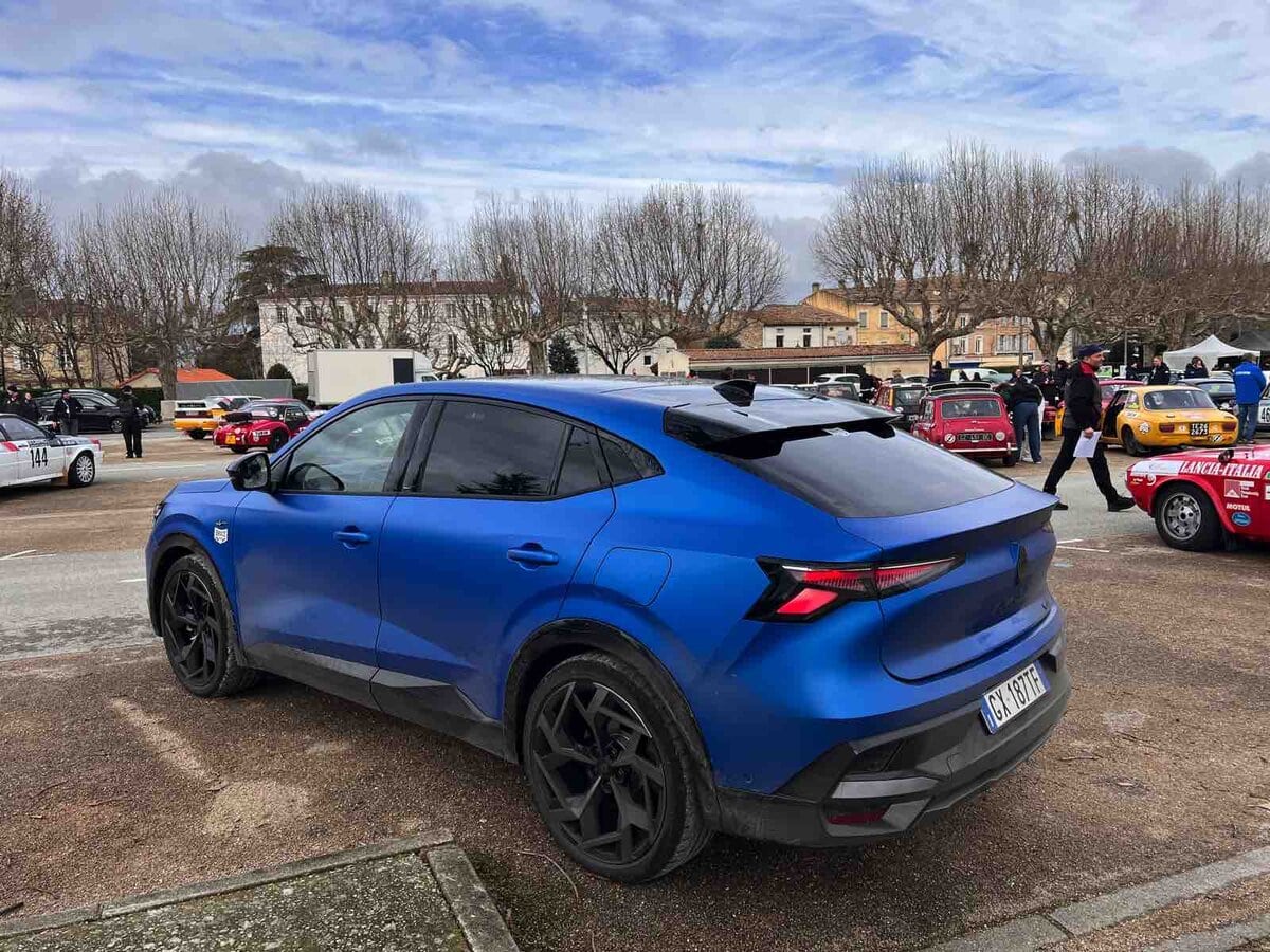 Renault Rafale Plug-in Hybrid E-Tech 300