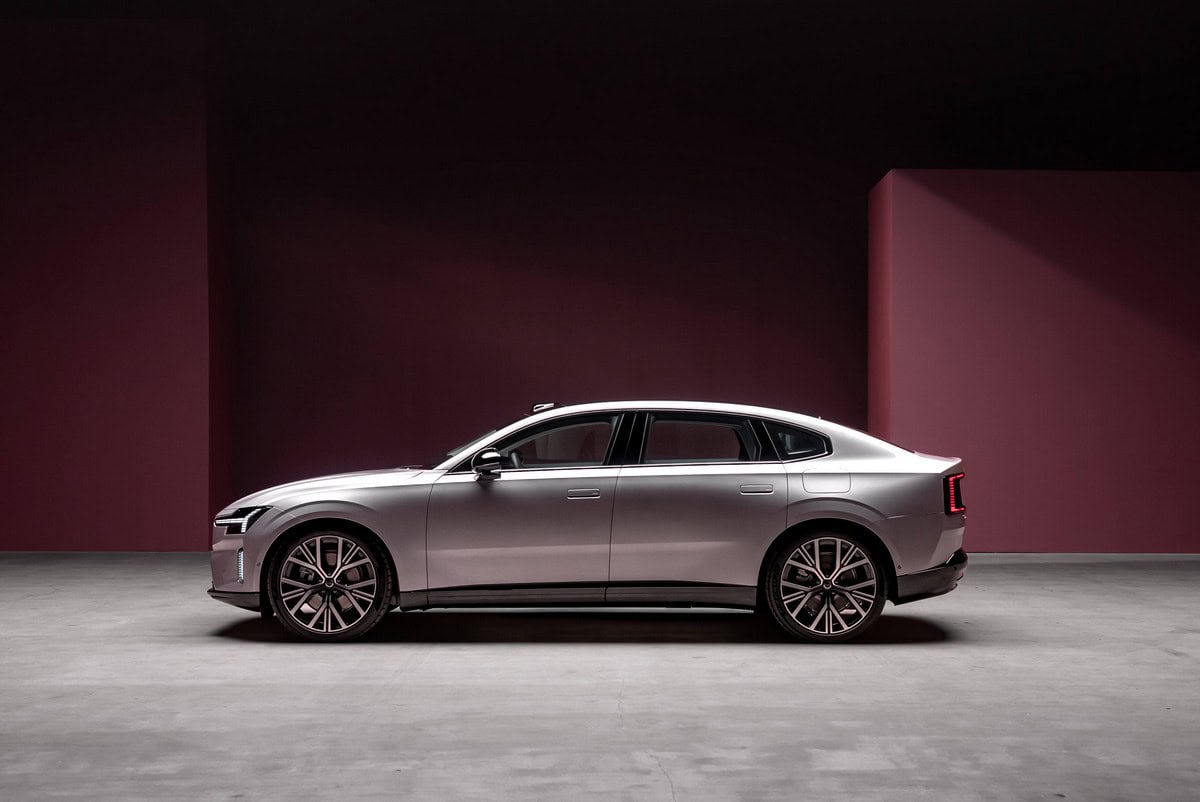 Volvo ES90